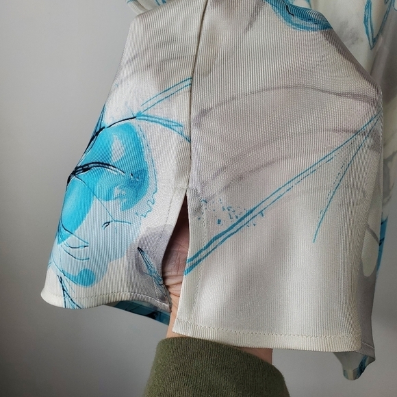 VINTAGE Talbots Small Sleeveless silk Blouse Blue Gray Floral Bias Cut 90s Y2K - Picture 7 of 10